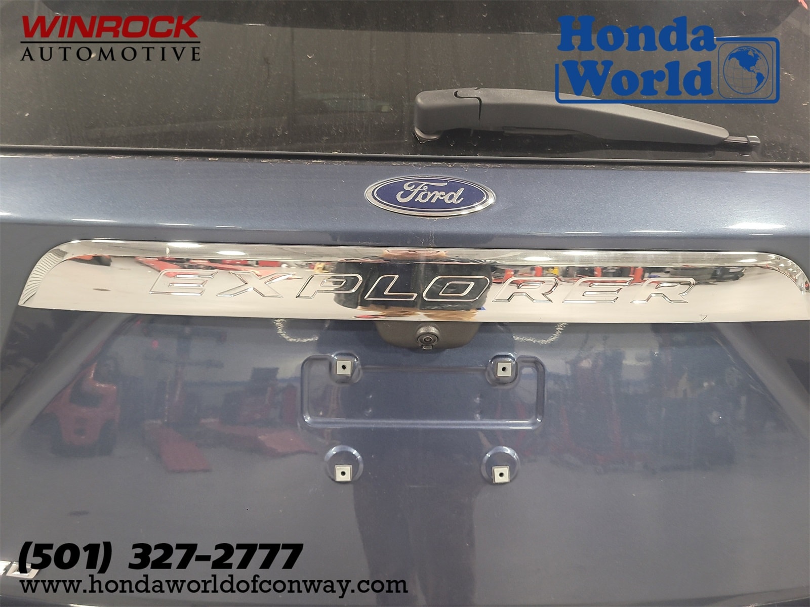 2020 Ford Explorer Limited's photo