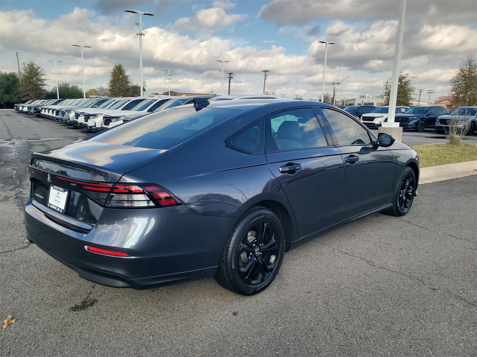 2025 Honda Accord SE photo 3
