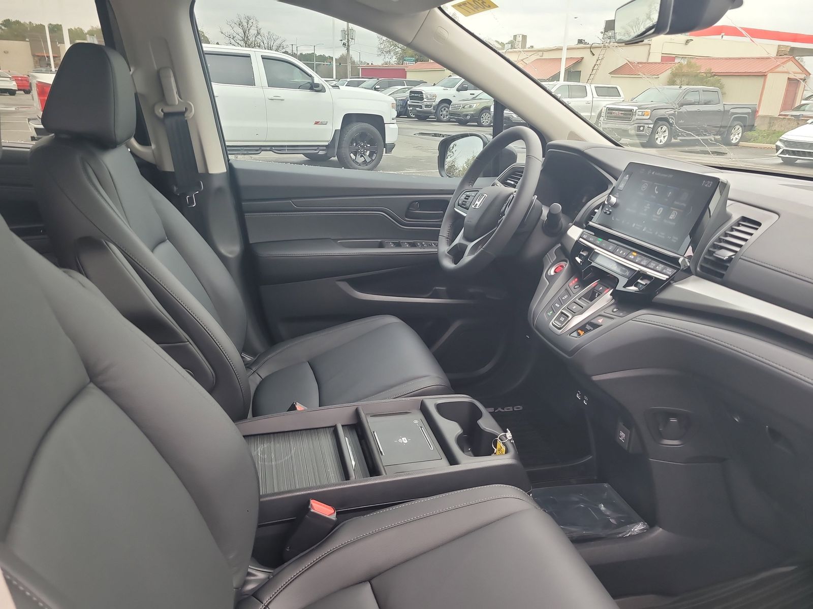2026 Honda Odyssey EX-L - Photo 28