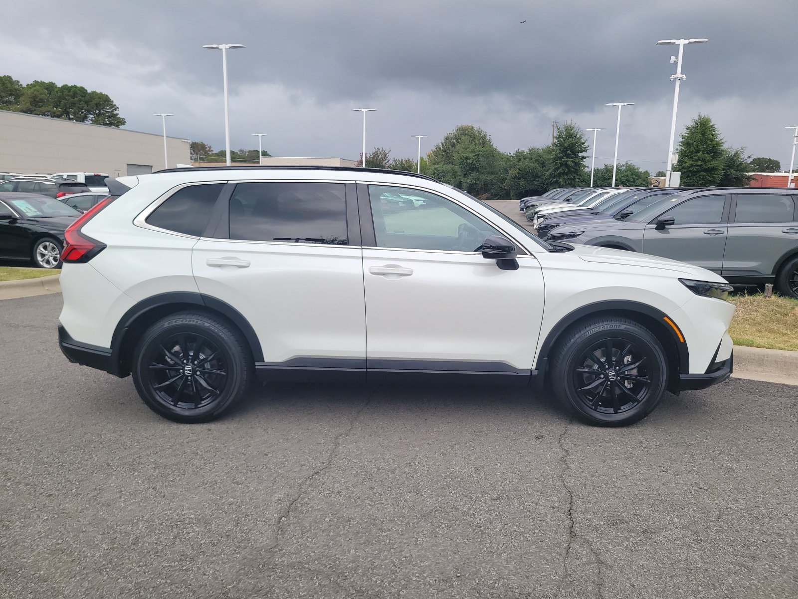 2023 Honda CR-V Sport - Photo 2