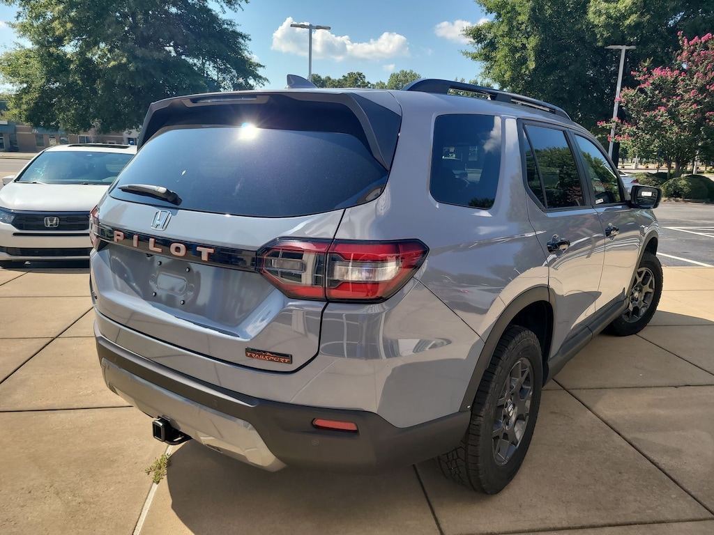 New 2026 Honda Pilot TrailSport SUV