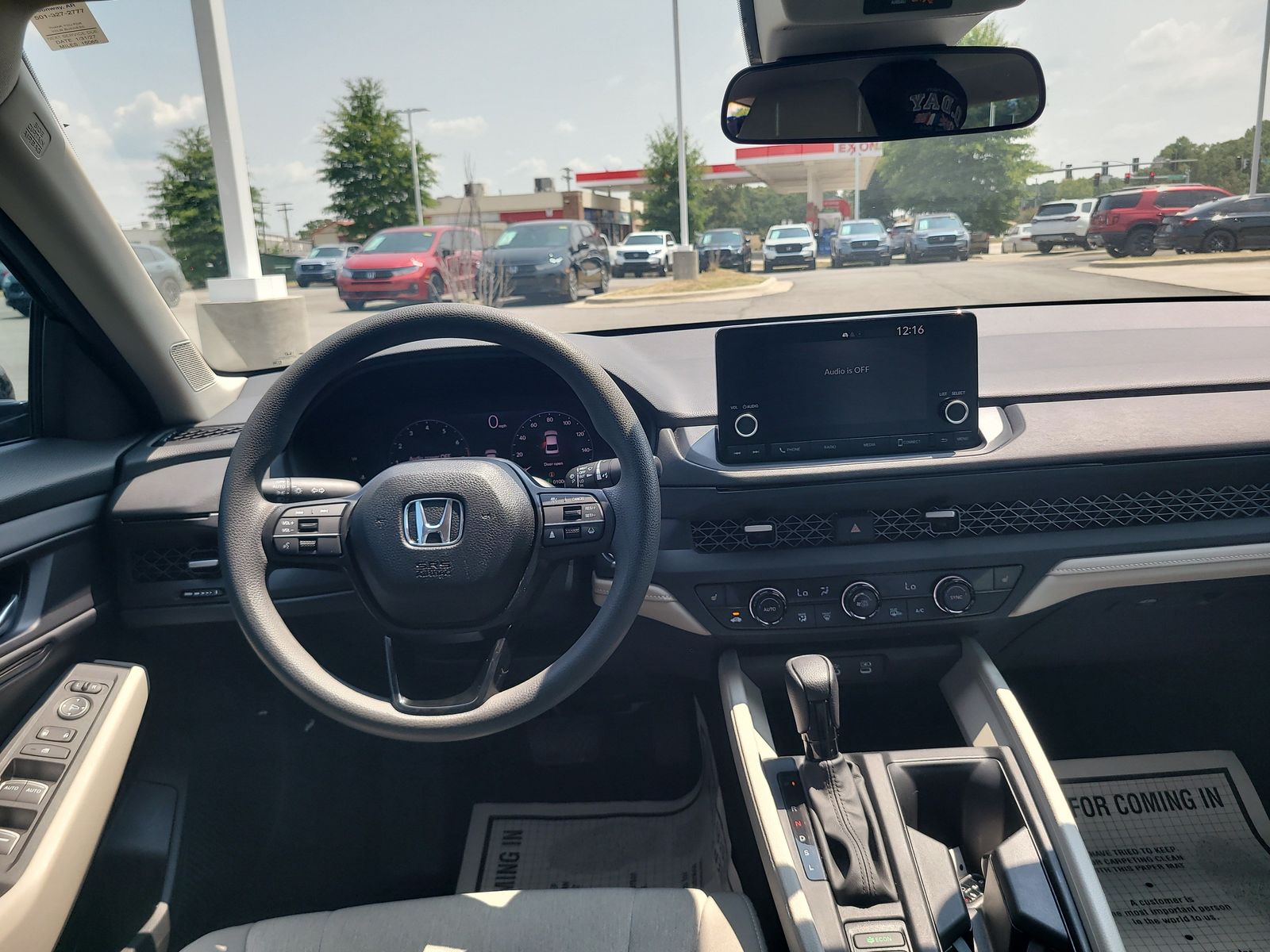 2025 Honda Accord SE - Photo 25