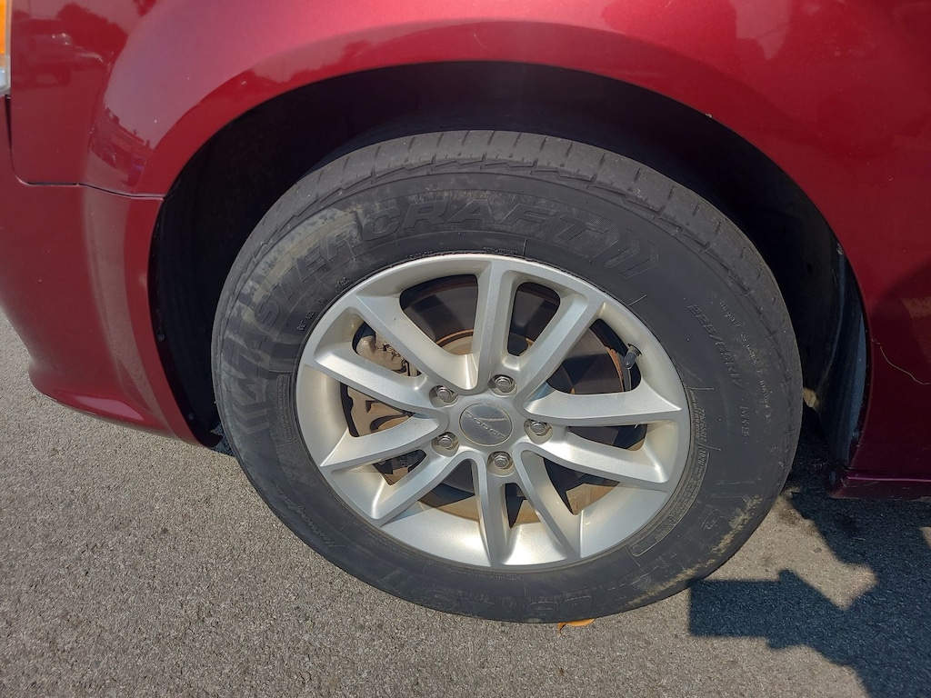 Used 2018 Dodge Grand Caravan SXT Van Passenger Van