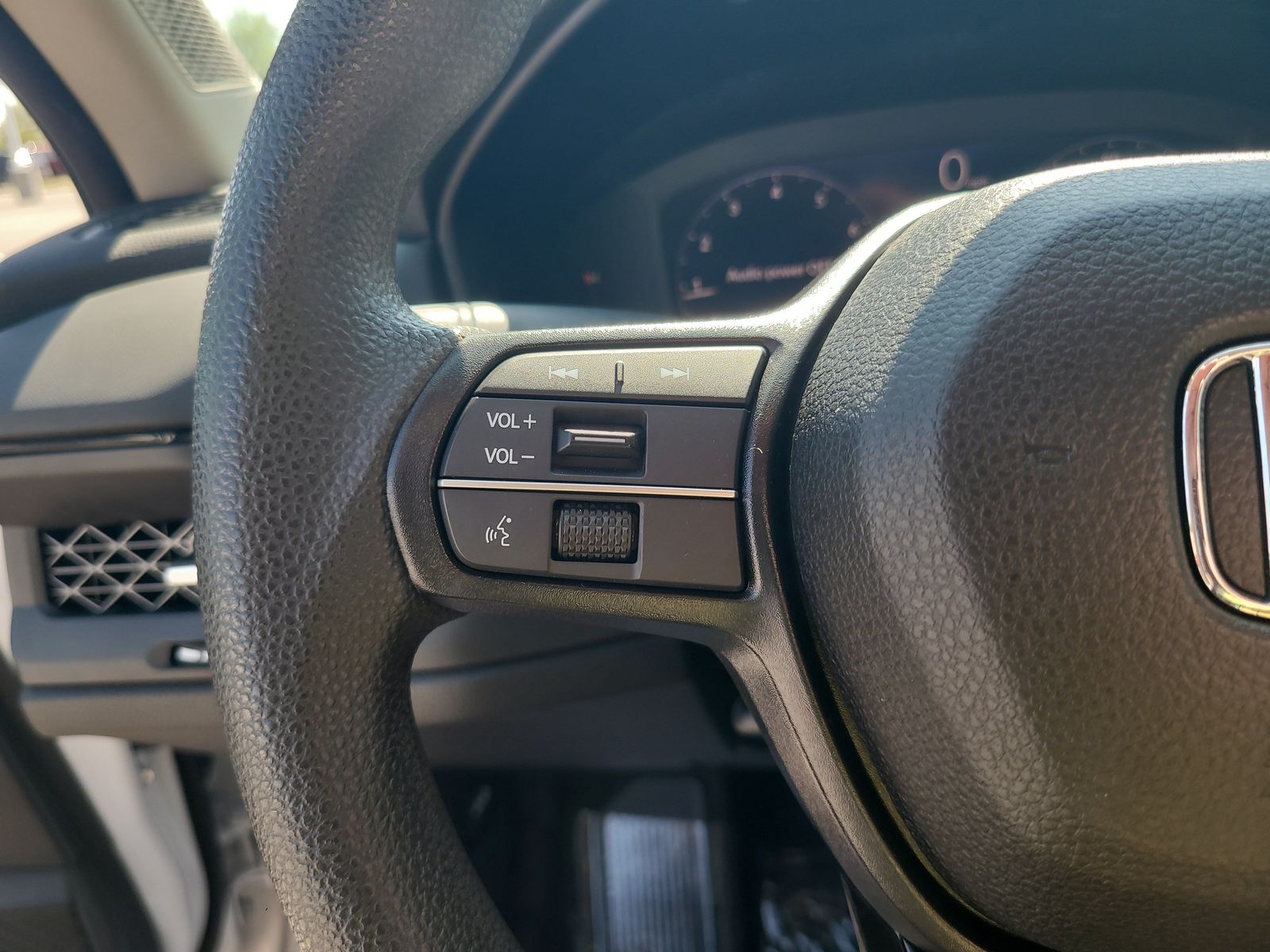 2024 Honda Accord EX - Photo 14