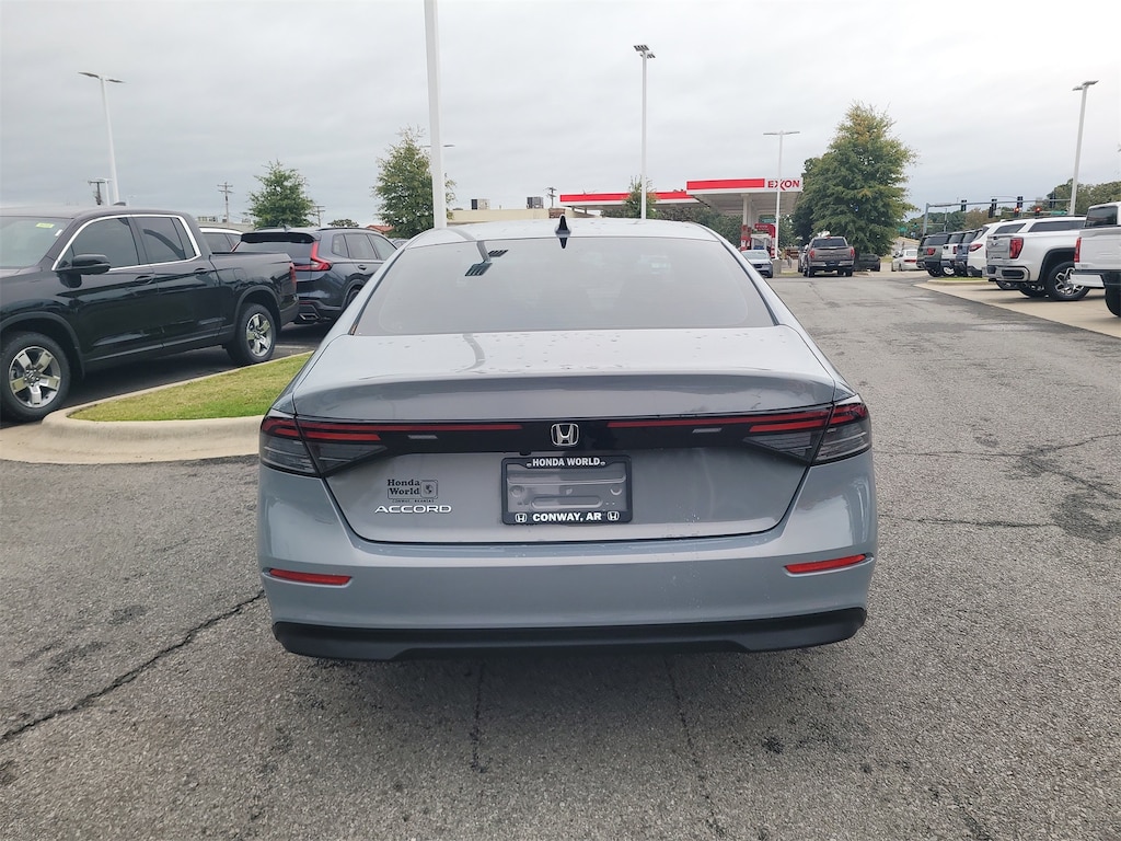 Used 2025 Honda Accord SE Sedan