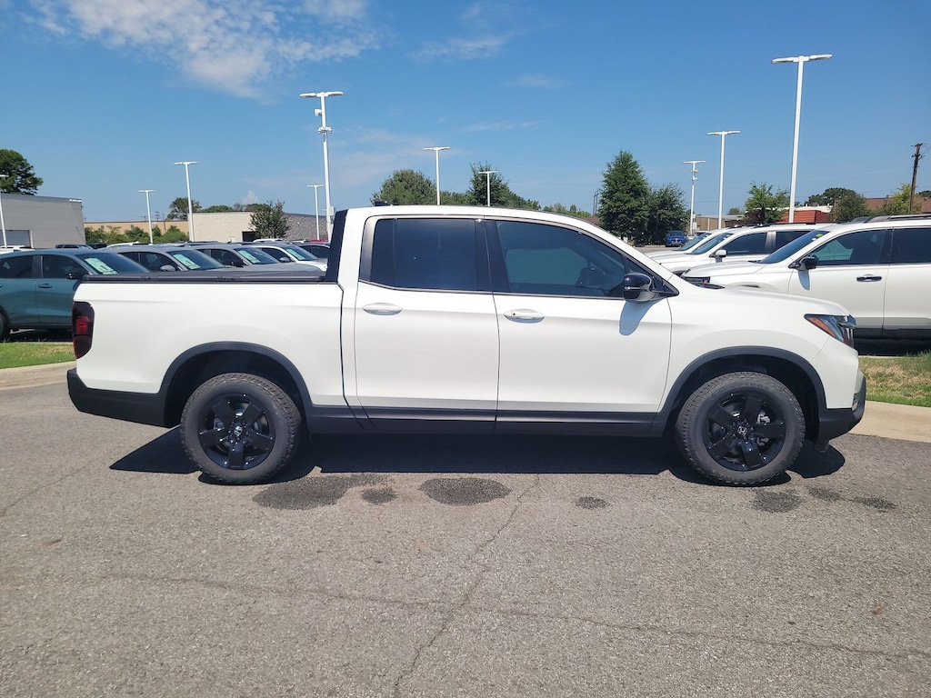 New 2026 Honda Ridgeline Black Edition Two-Tone Truck Crew Cab