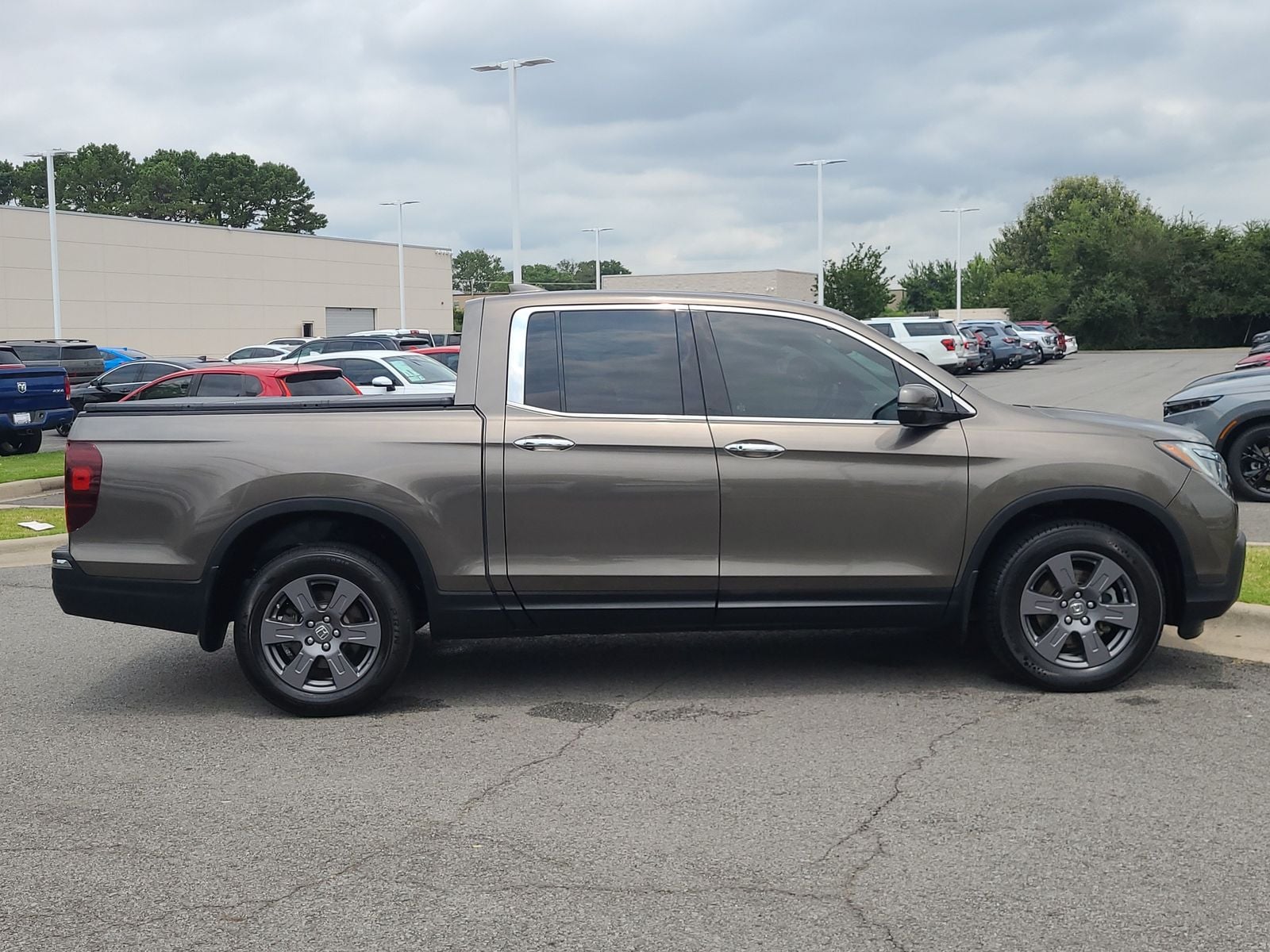 Used 2020 Honda Ridgeline RTL-E with VIN 5FPYK3F74LB002091 for sale in Little Rock