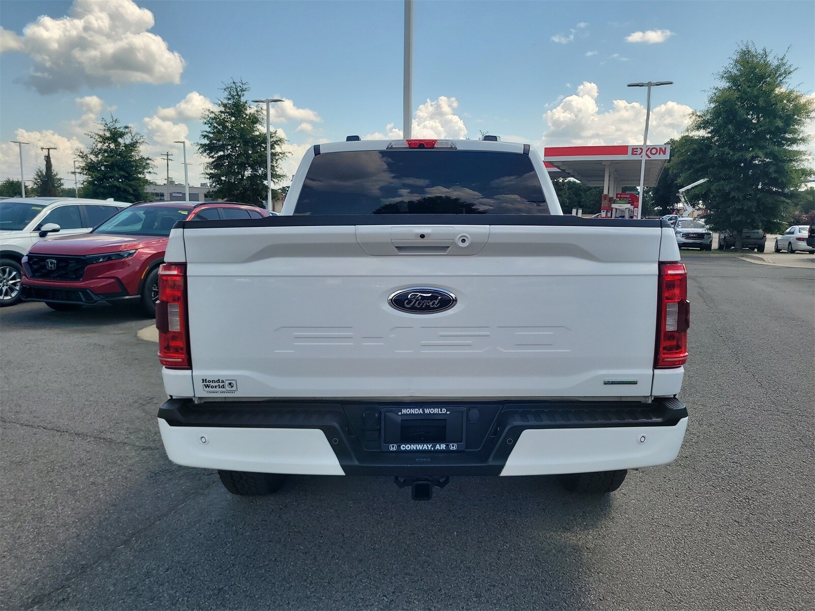 2023 Ford F-150 XLT photo 3
