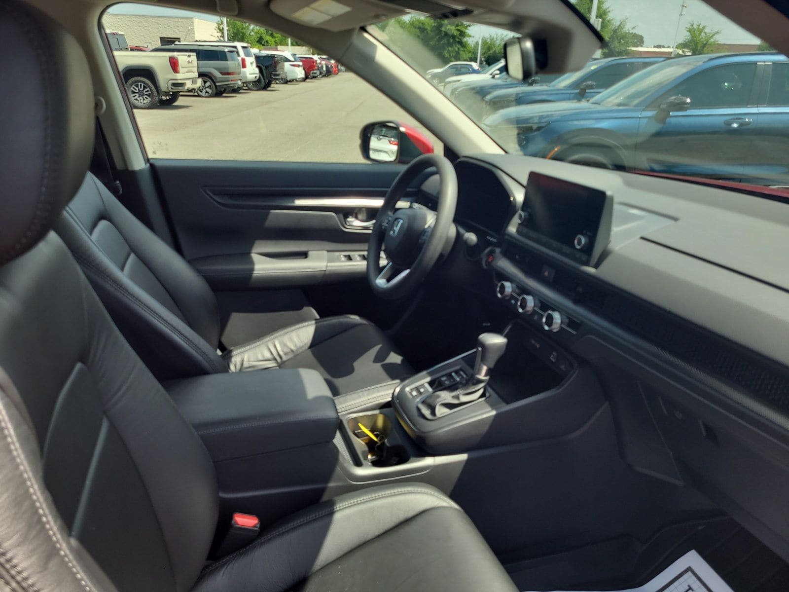 2023 Honda CR-V LX - Photo 25