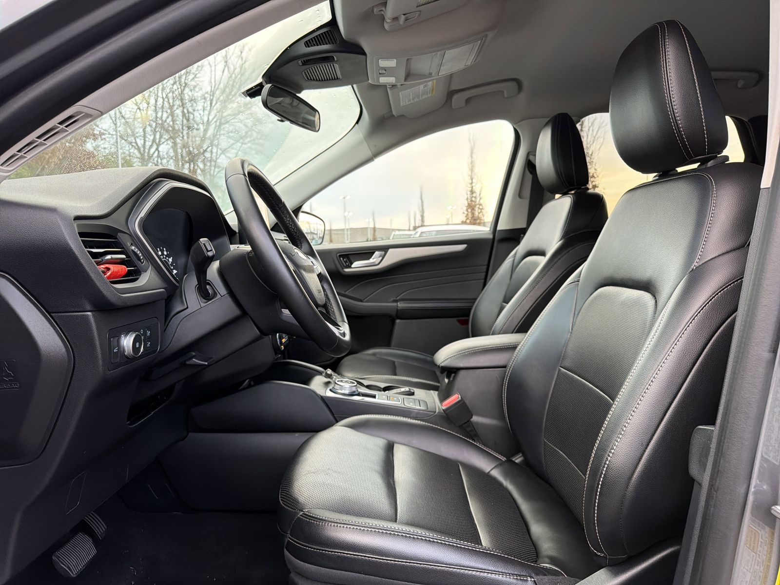2022 Ford Escape SEL - Photo 11