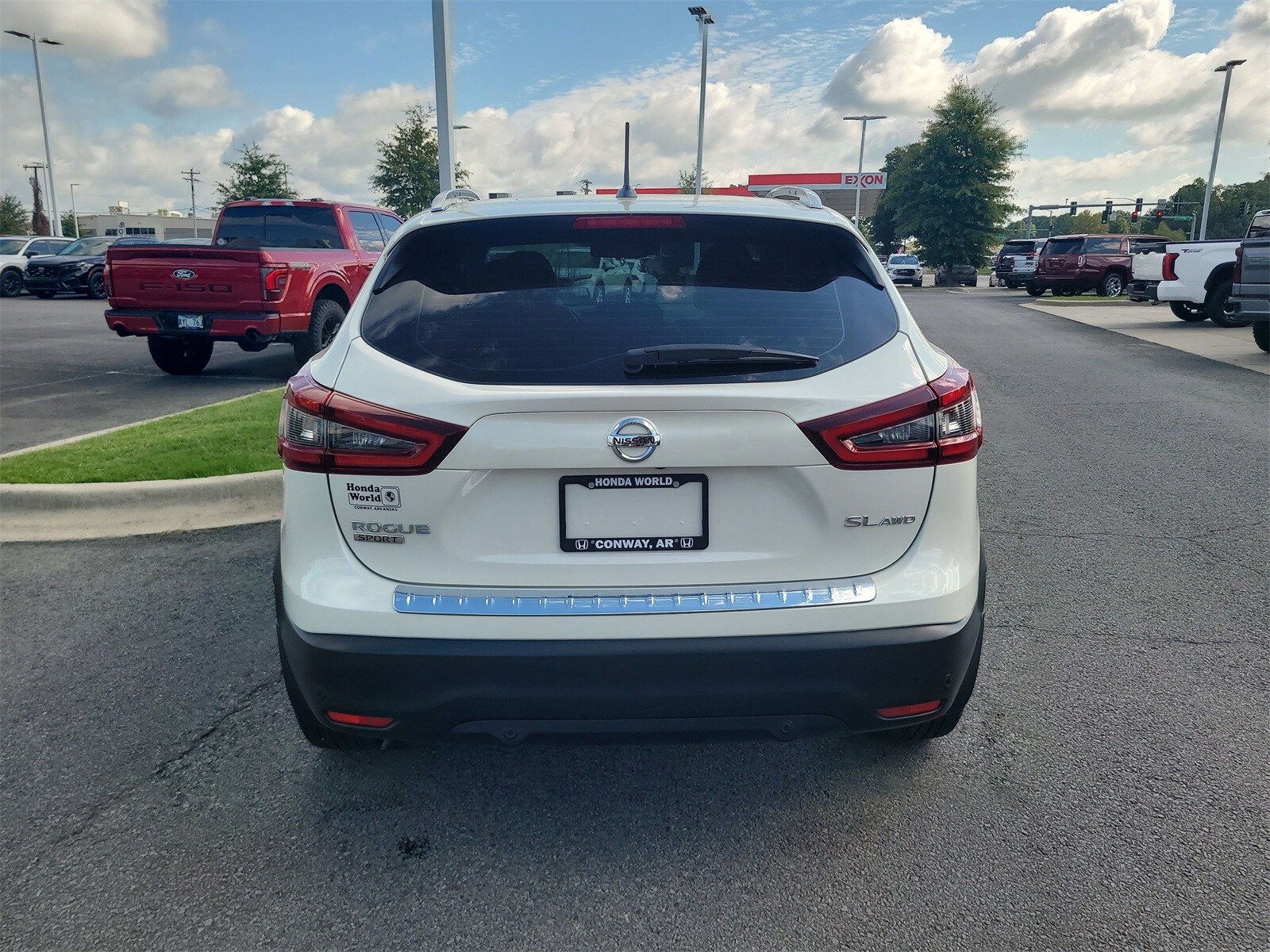 2022 Nissan Rogue Sport SL photo 4