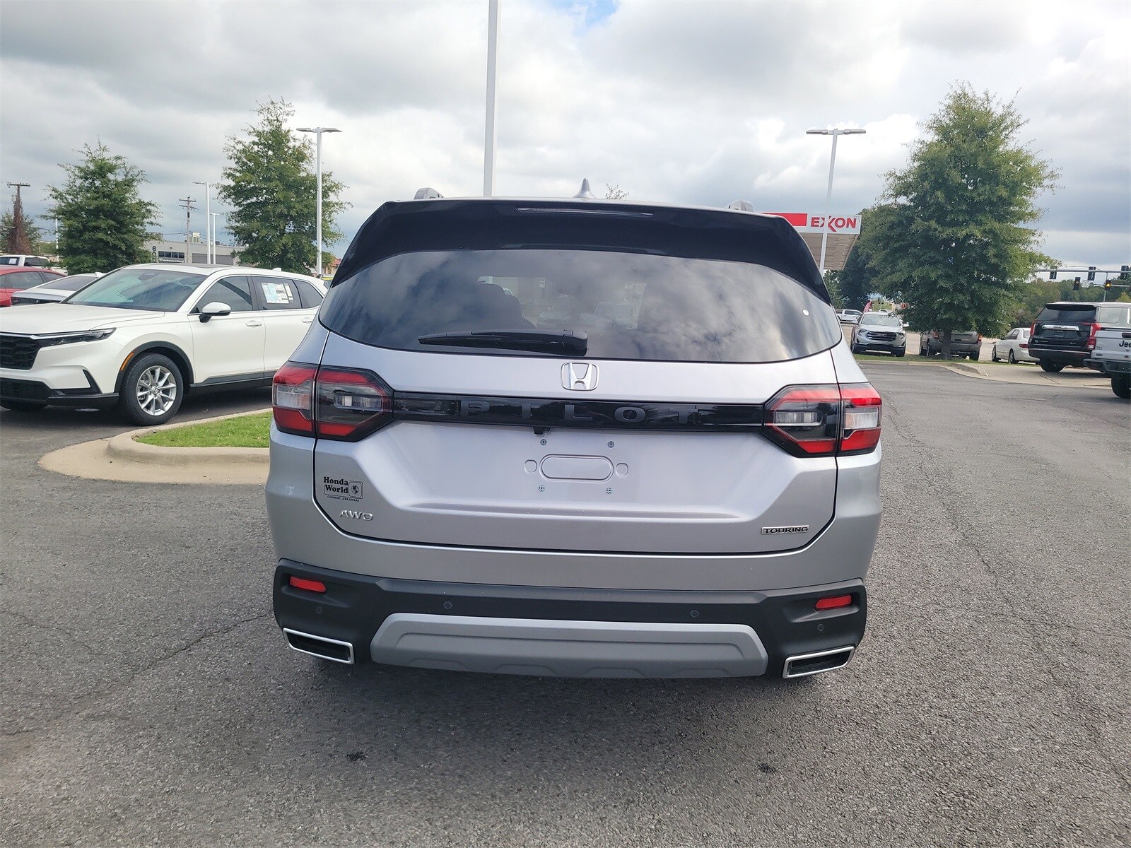 2025 Honda Pilot Touring photo 3