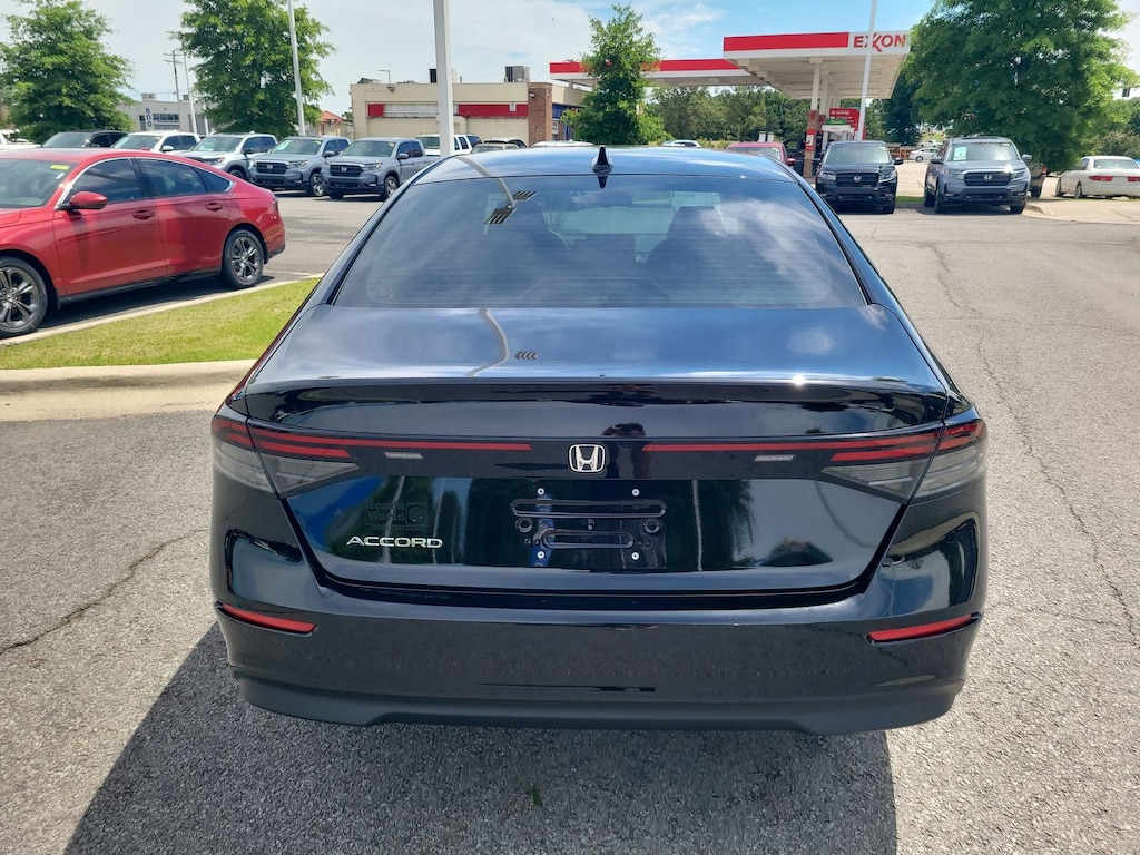 New 2026 Honda Accord SE Sedan