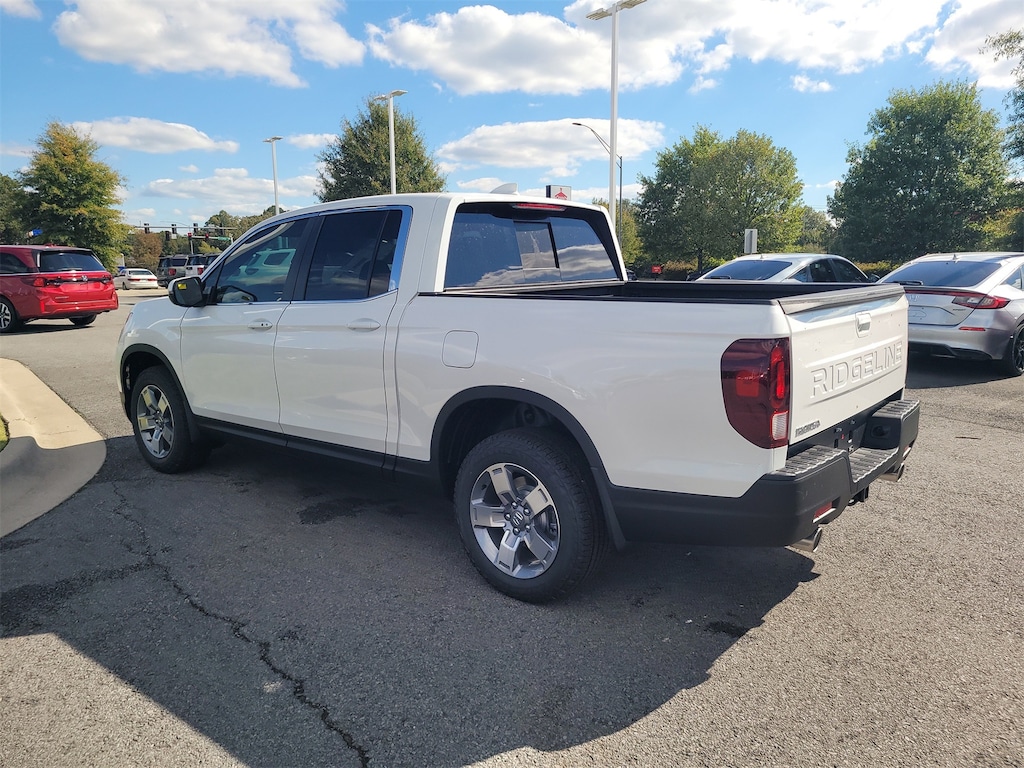 New 2026 Honda Ridgeline RTL Truck Crew Cab