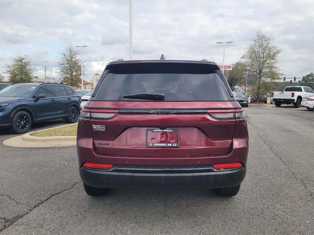Used 2025 Jeep Grand Cherokee Altitude X SUV