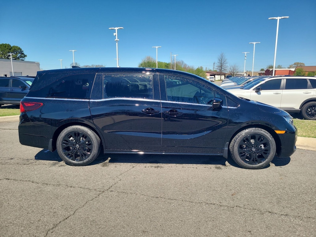 New 2026 Honda Odyssey Sport-L Van Passenger