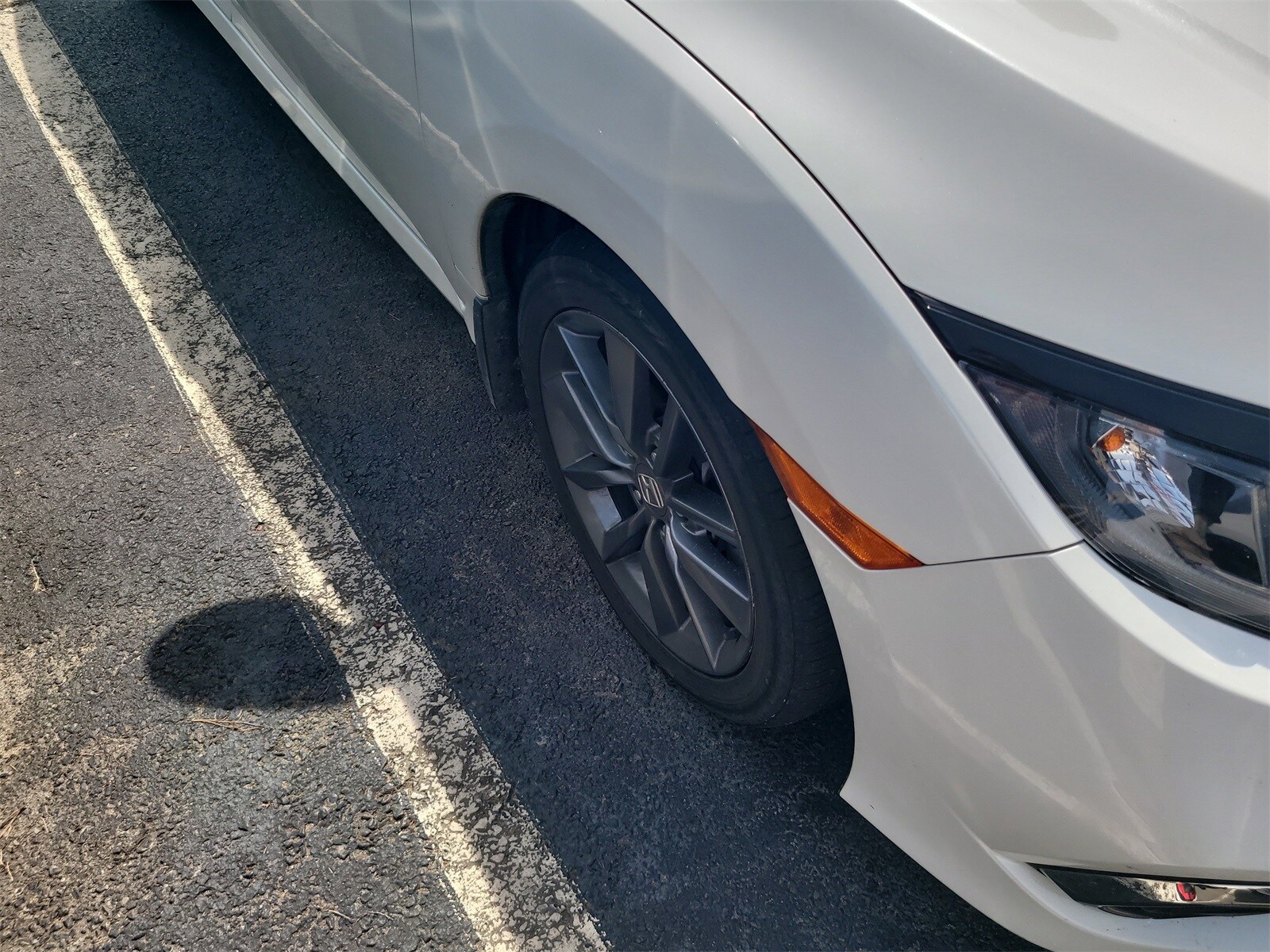 2019 Honda Civic EX-L photo 3