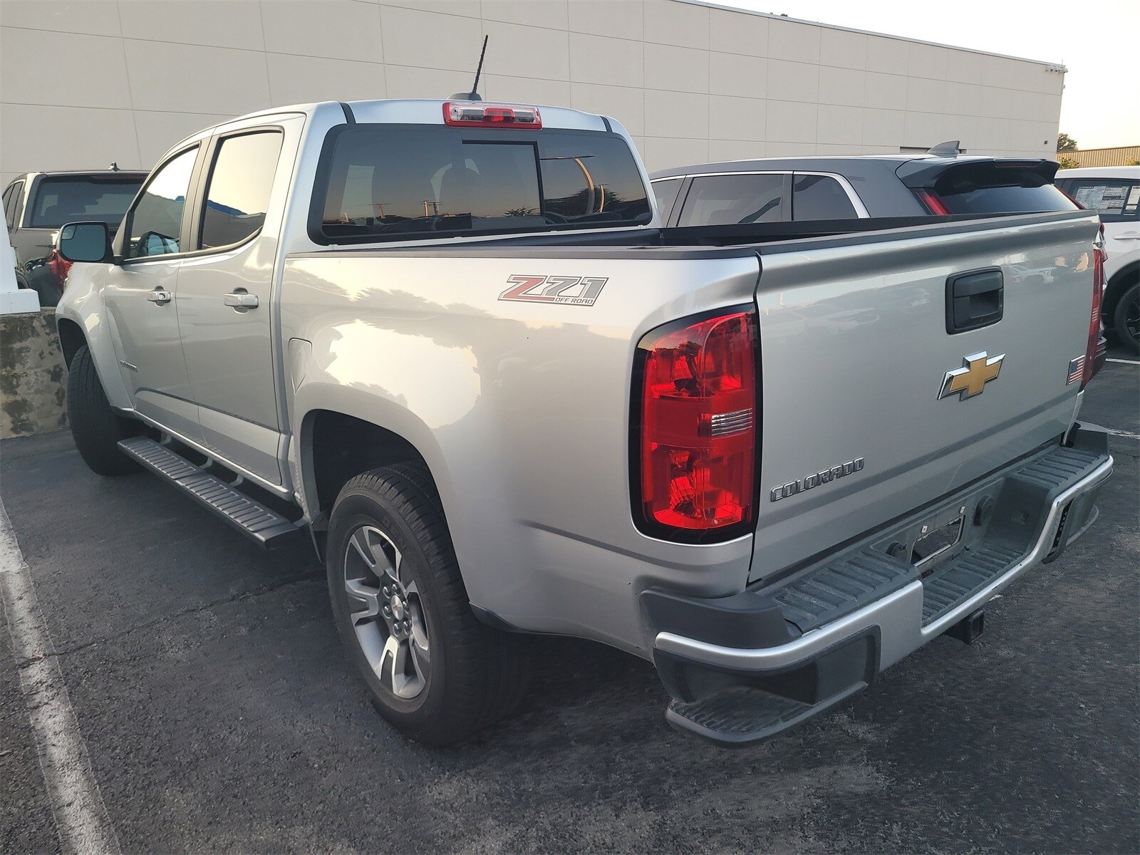 2016 Chevrolet Colorado Z71 photo 3