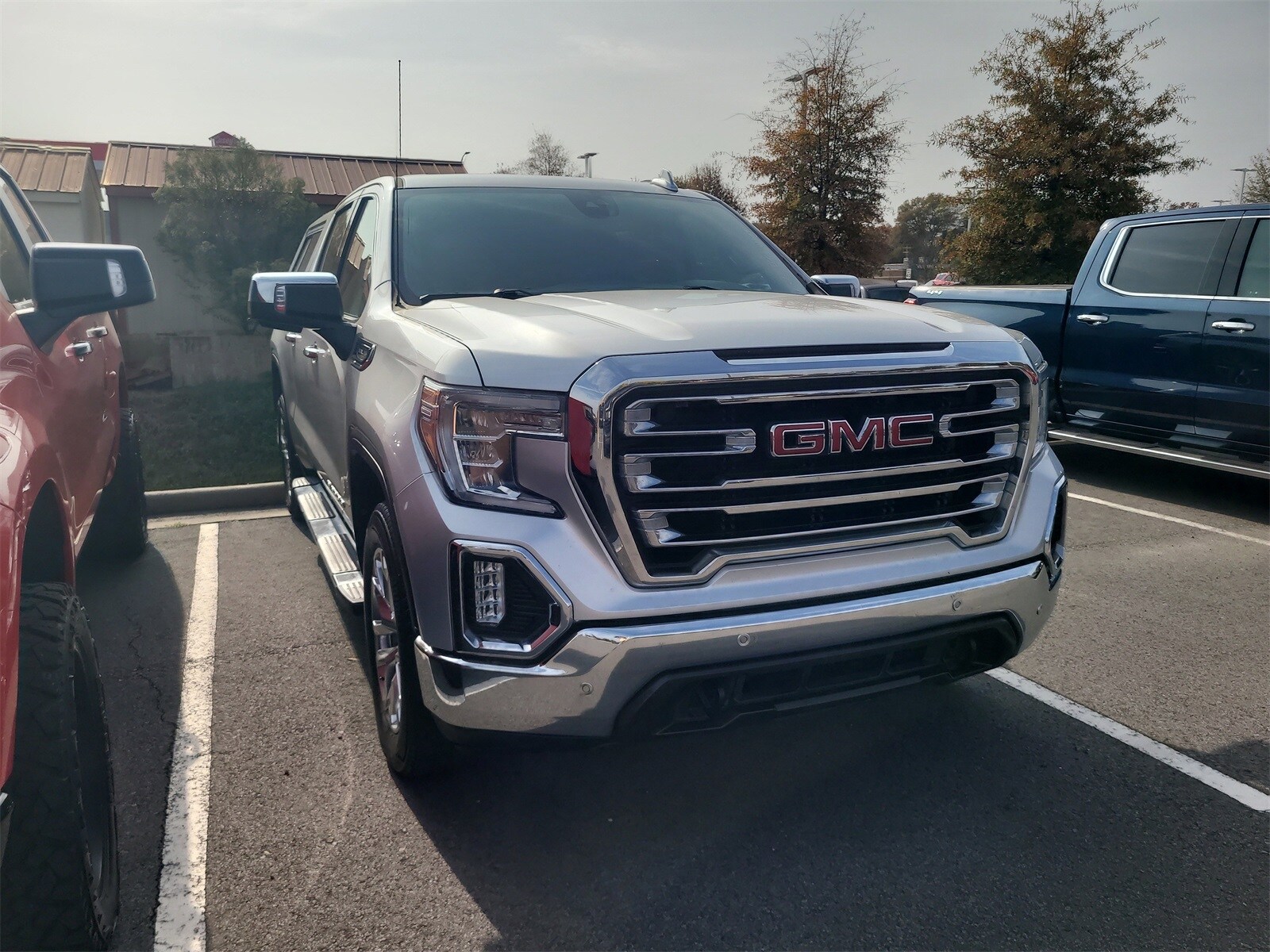 2019 Gmc Sierra 1500 SLT photo 3