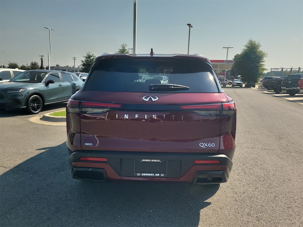 Used 2025 INFINITI QX60 Luxe SUV