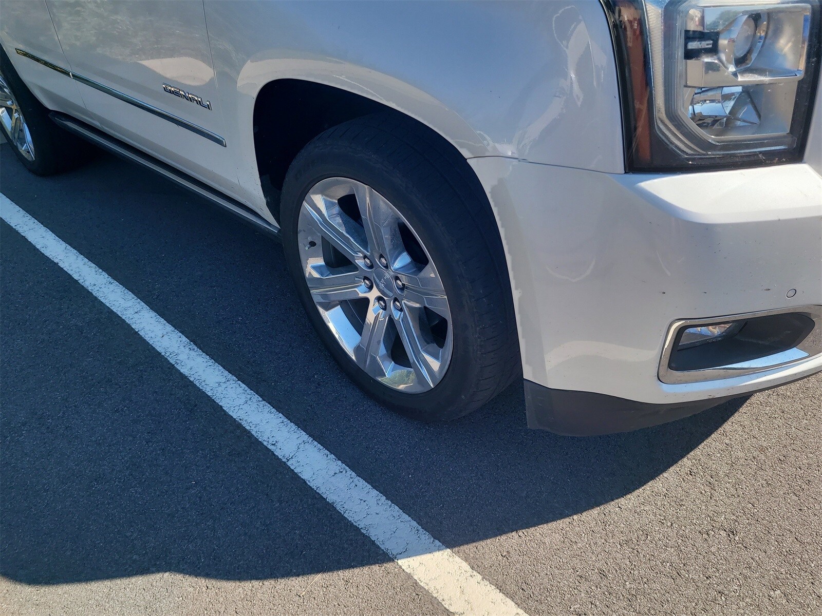 2017 Gmc Yukon Denali photo 4