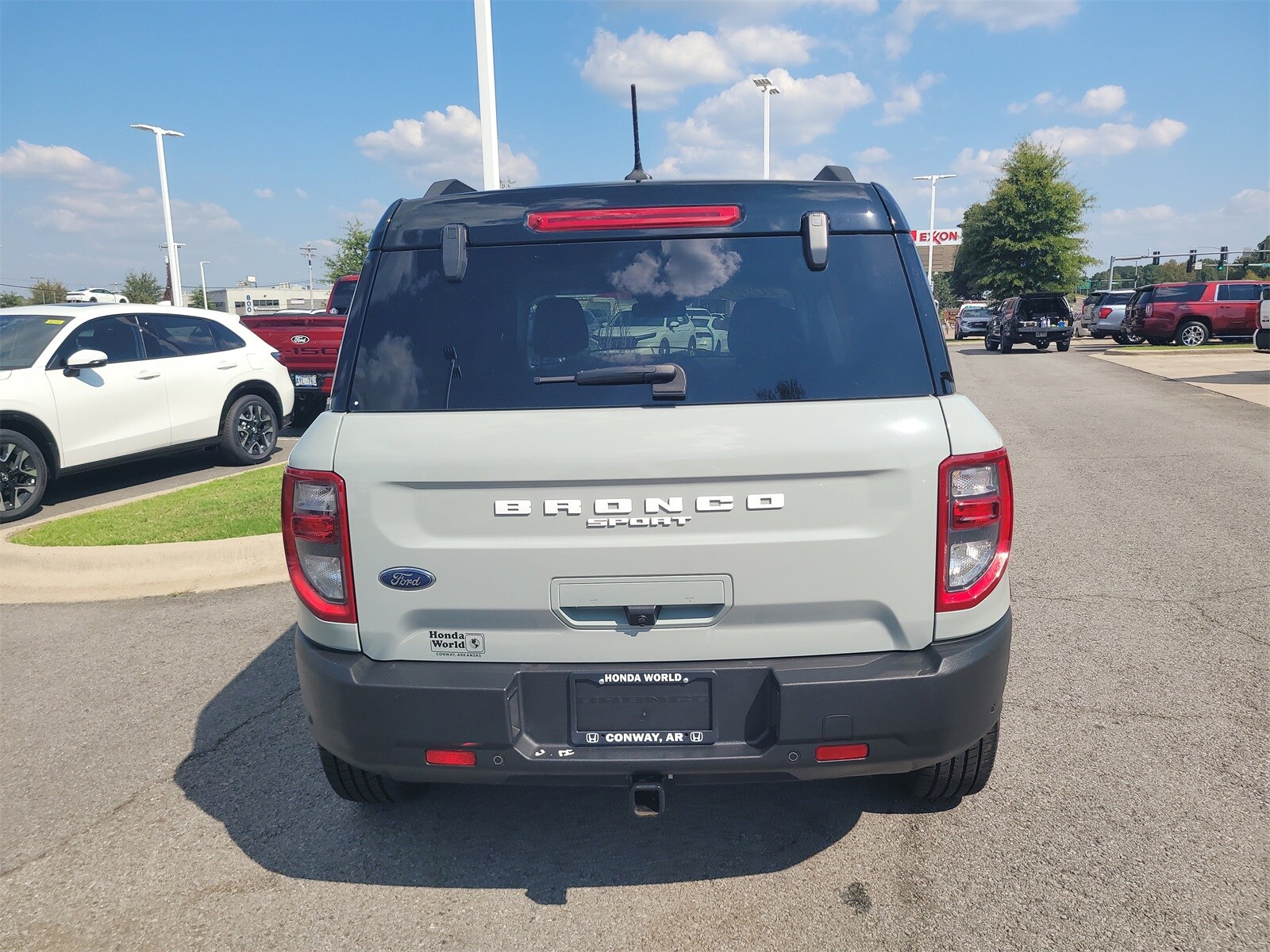 2022 Ford Bronco Sport Outer Banks photo 2