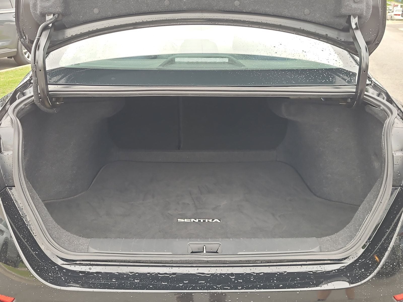 2021 Nissan Sentra SV - Photo 15