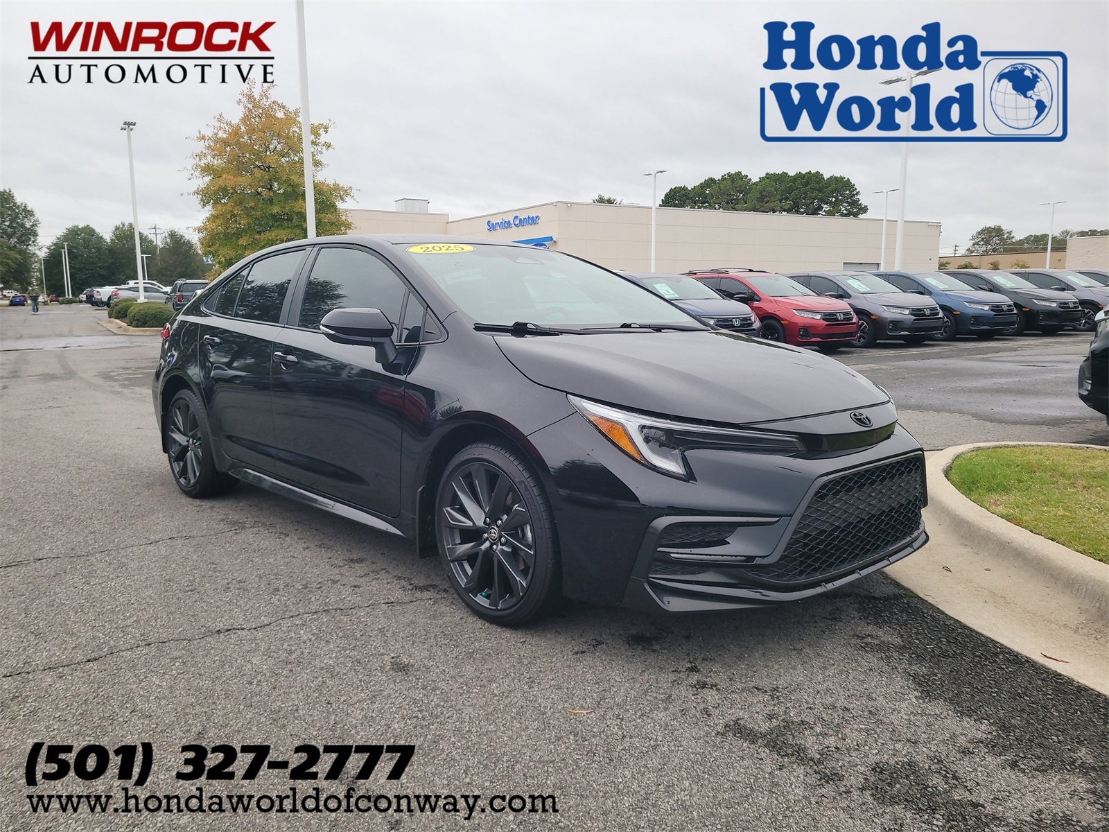 2025 Toyota Corolla SE's photo