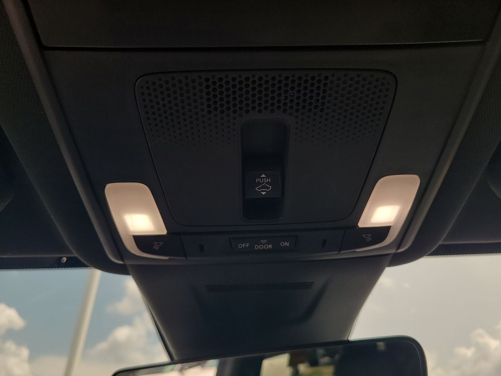 2023 Honda CR-V Sport Touring - Photo 21