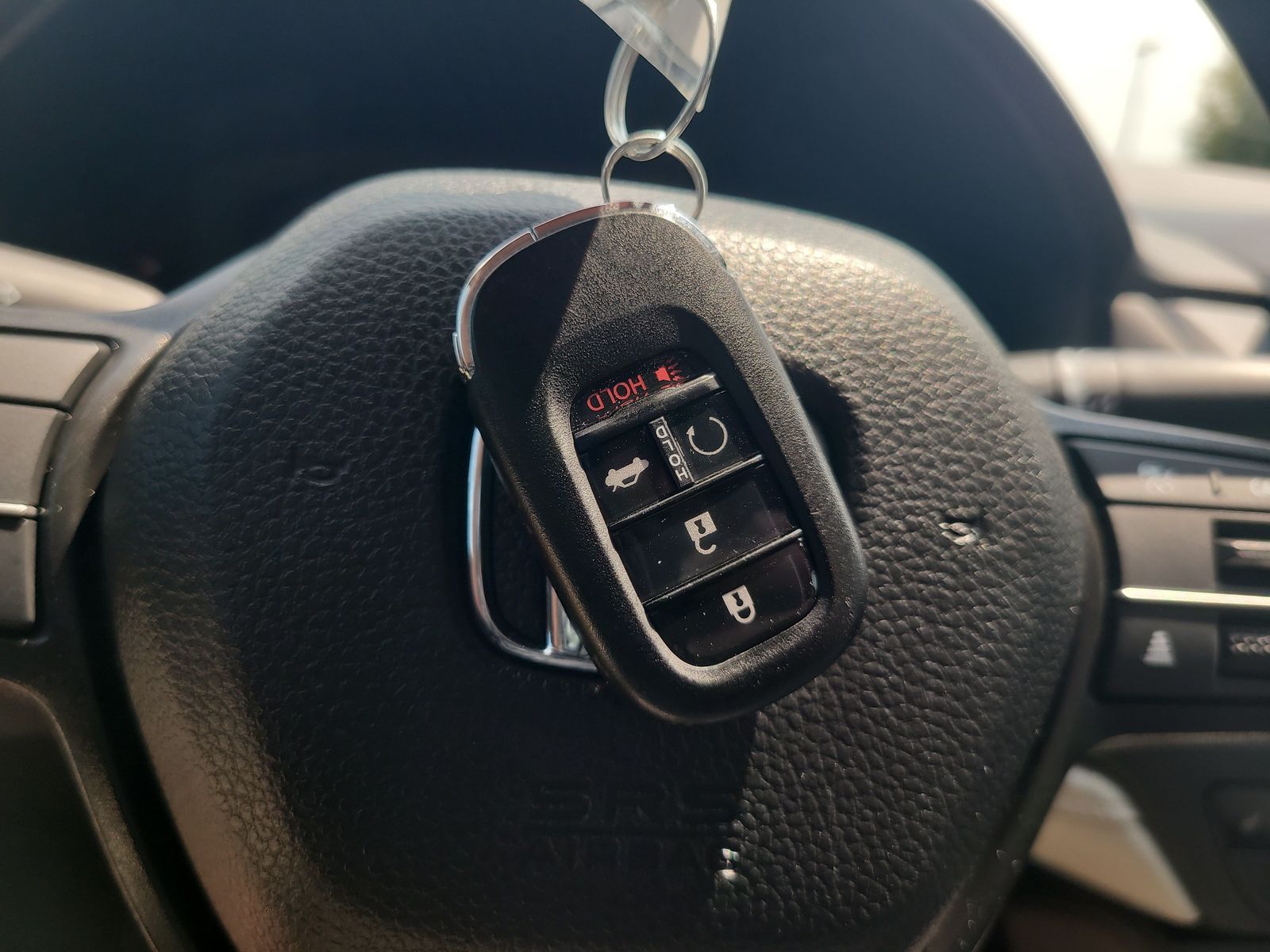 2025 Honda Accord SE - Photo 30