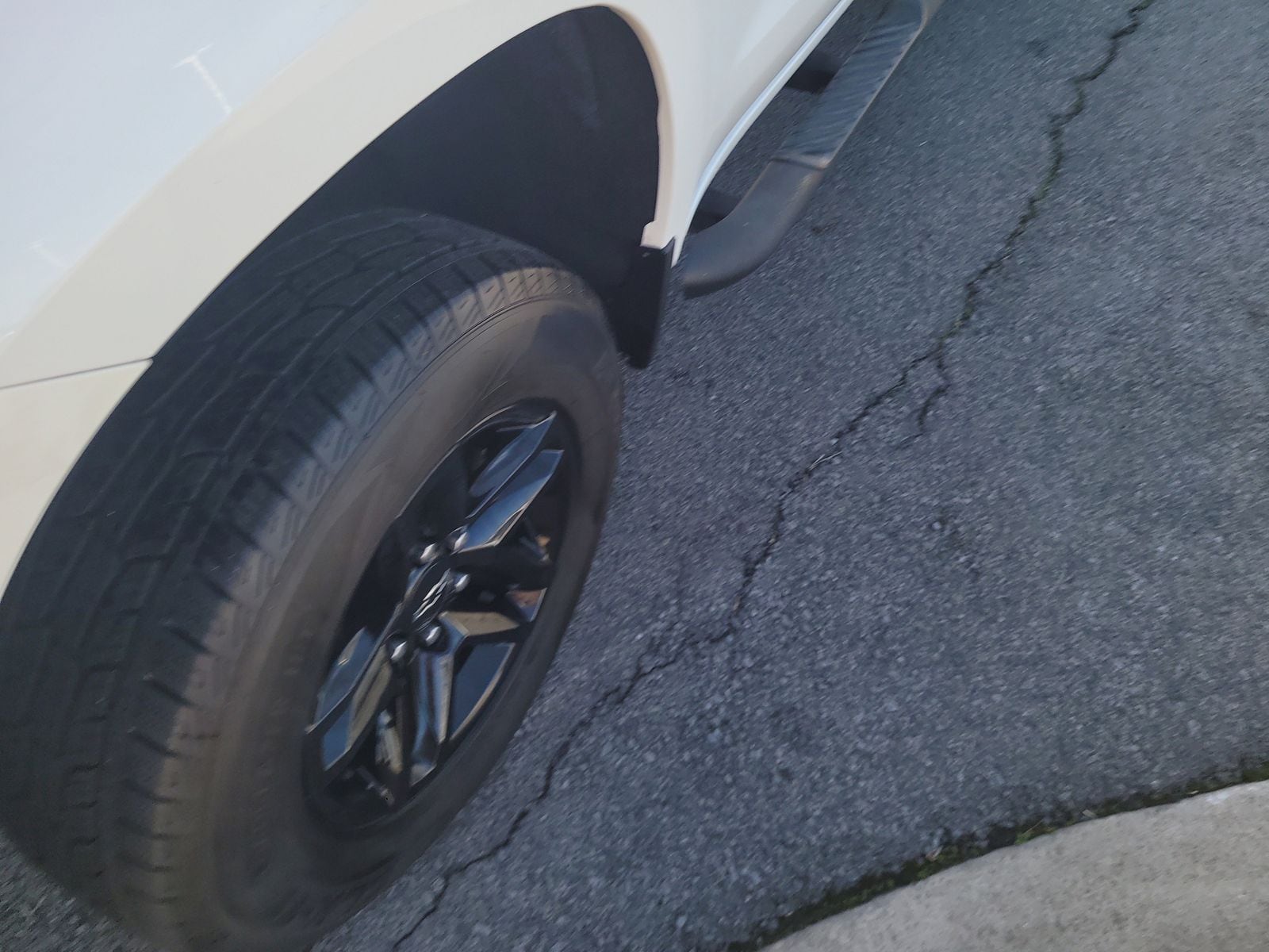 2020 Chevrolet Silverado 1500 LT Trail Boss - Photo 9