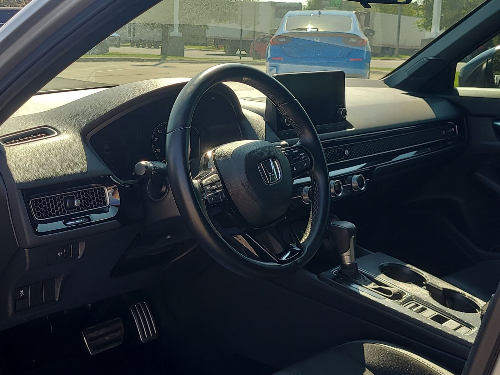 2025 Honda Civic Sport - Photo 10