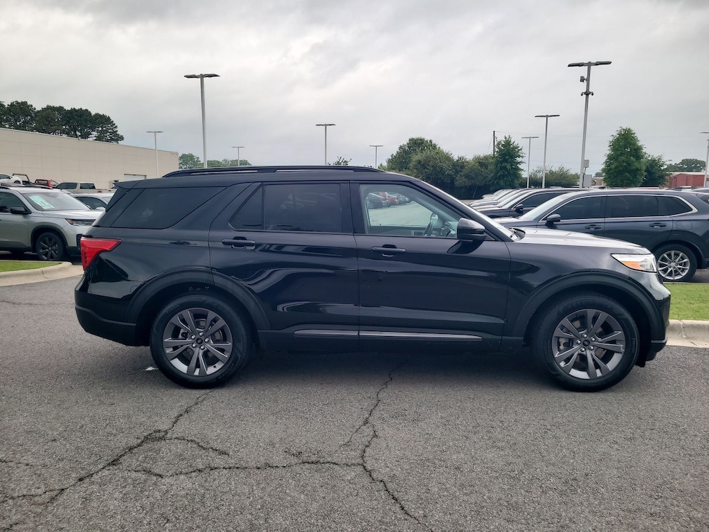 Used 2022 Ford Explorer XLT SUV