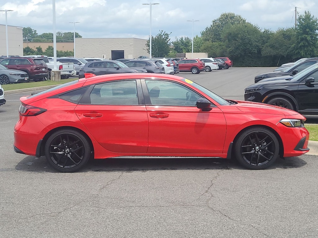 Used 2024 Honda Civic Sport Hatchback