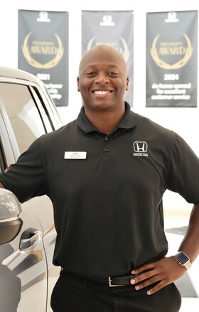 Staff member Kamryn Speed from a8859d2ad8d9