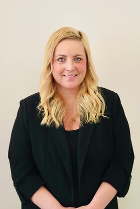 Staff member Natalie Staroschak from 28a2750249ba