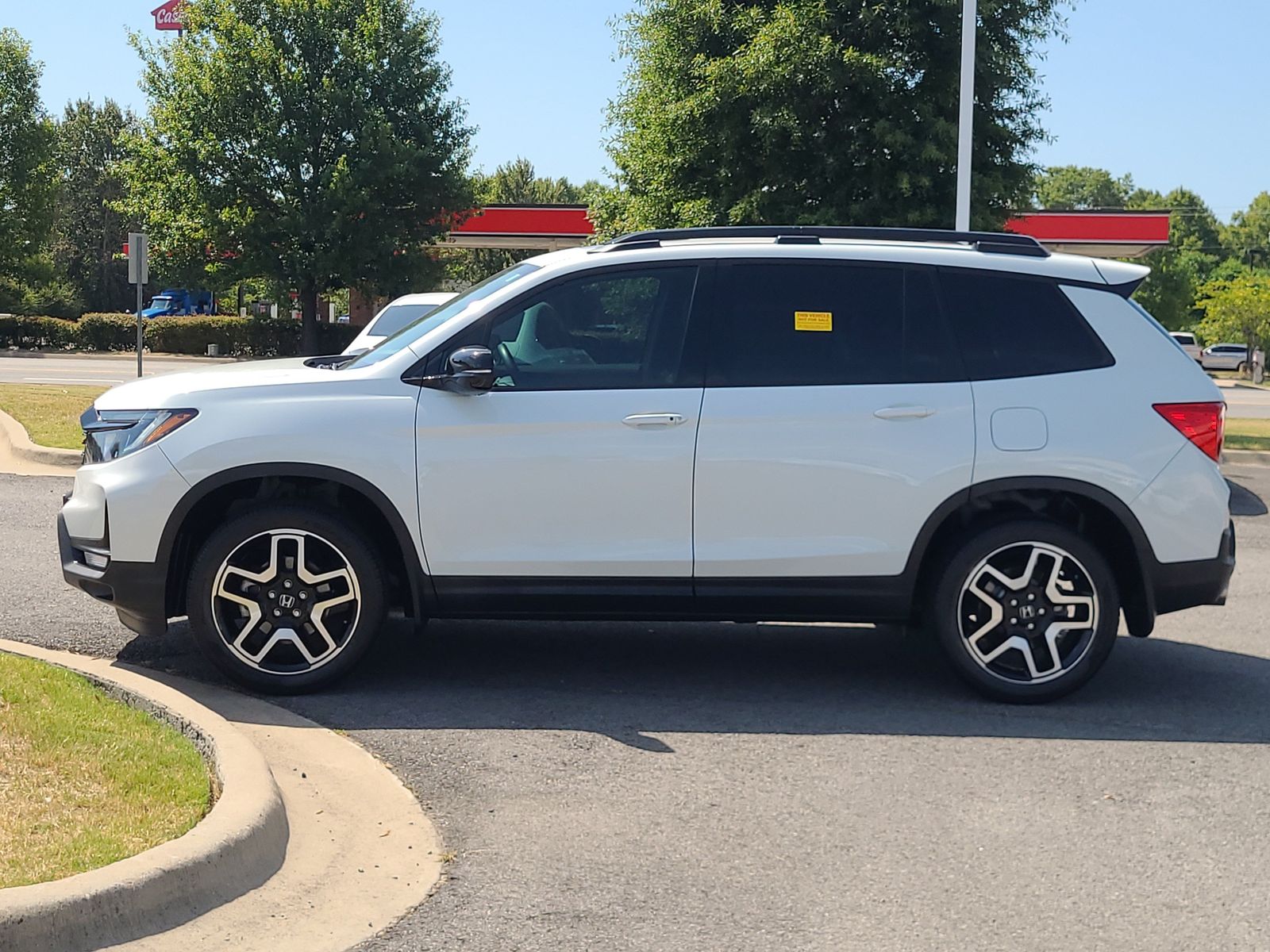 2023 Honda Passport Elite - Photo 6