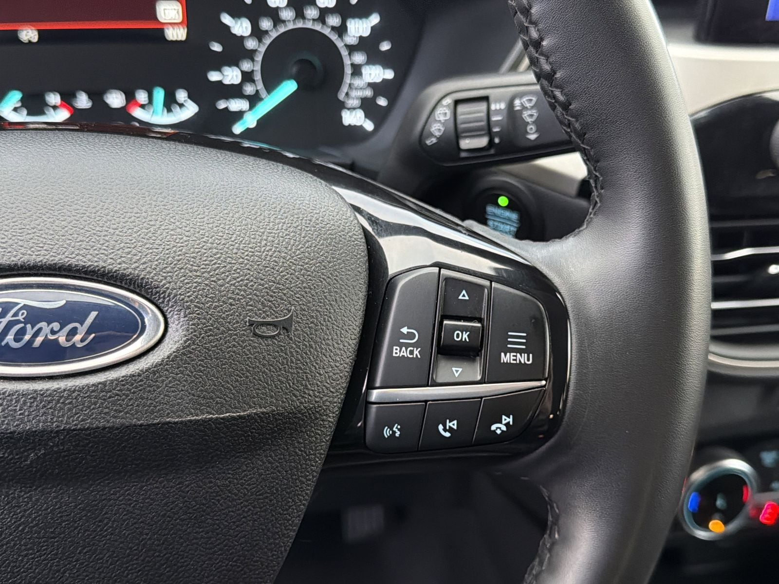 2022 Ford Escape SEL - Photo 28