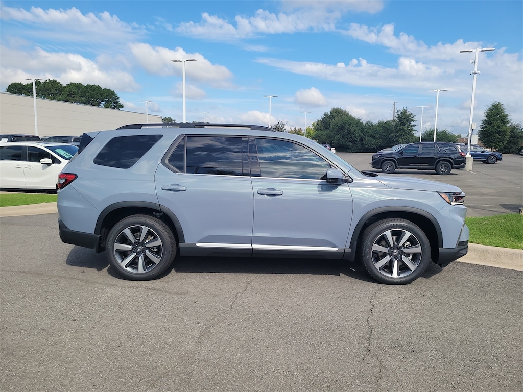 New 2025 Honda Pilot Touring SUV