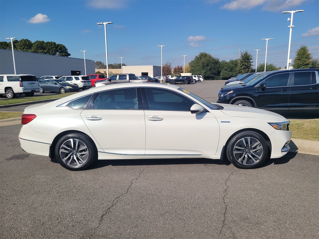 Used 2018 Honda Accord Hybrid Touring Sedan