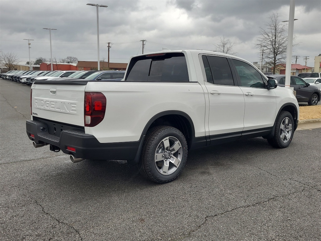 New 2026 Honda Ridgeline RTL Truck Crew Cab