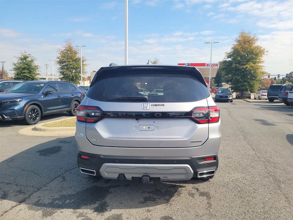 New 2025 Honda Pilot Touring SUV