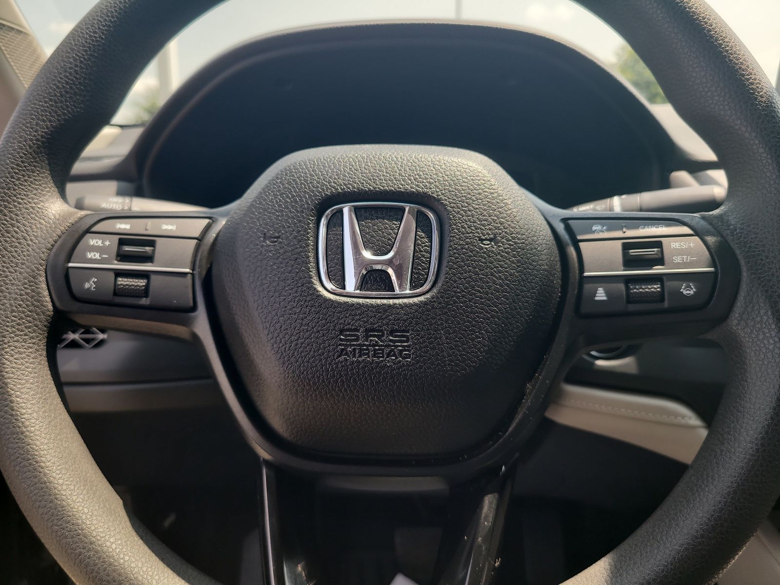 2025 Honda Accord SE - Photo 13