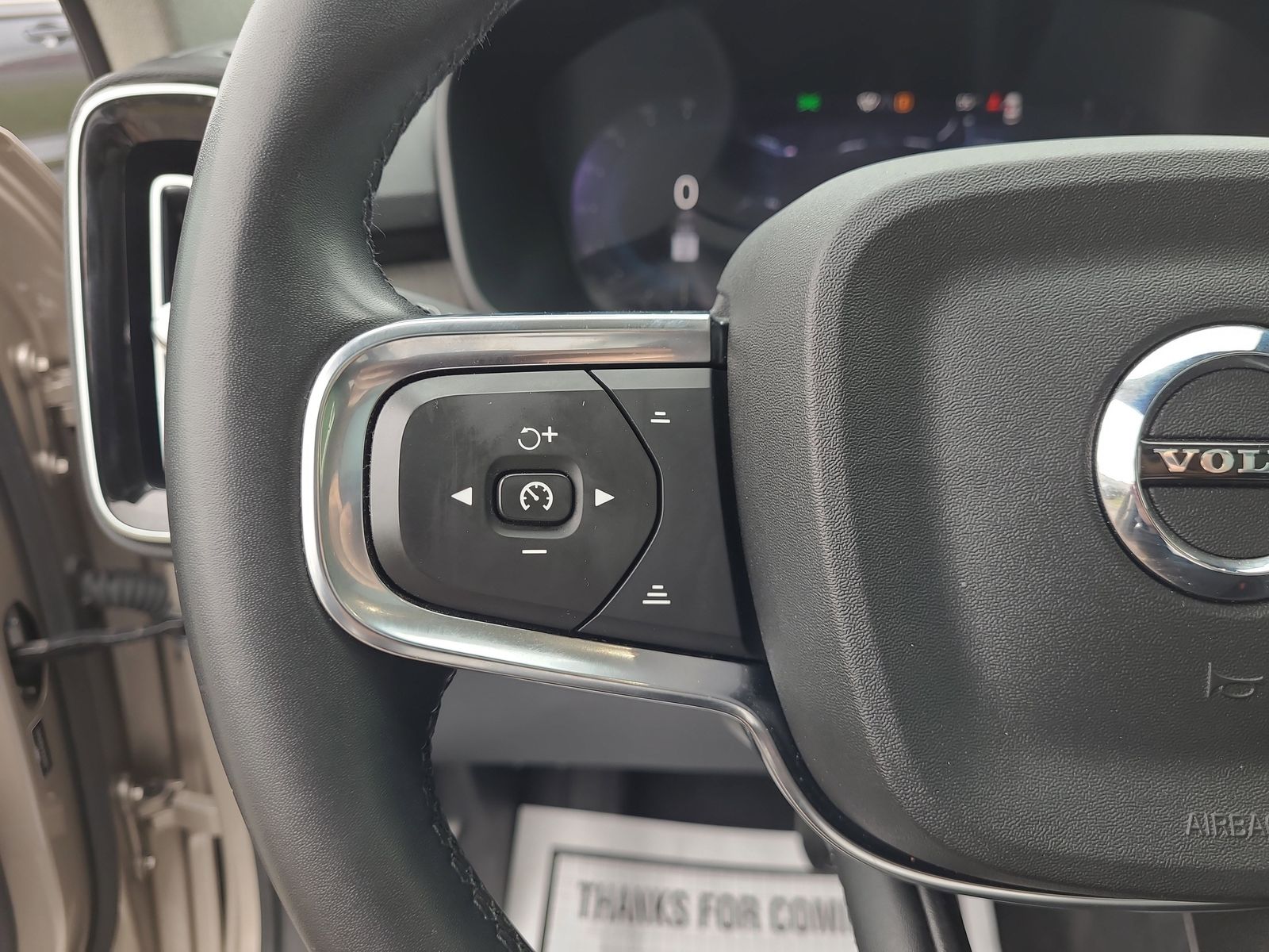 2023 Volvo XC40 Ultimate - Photo 27