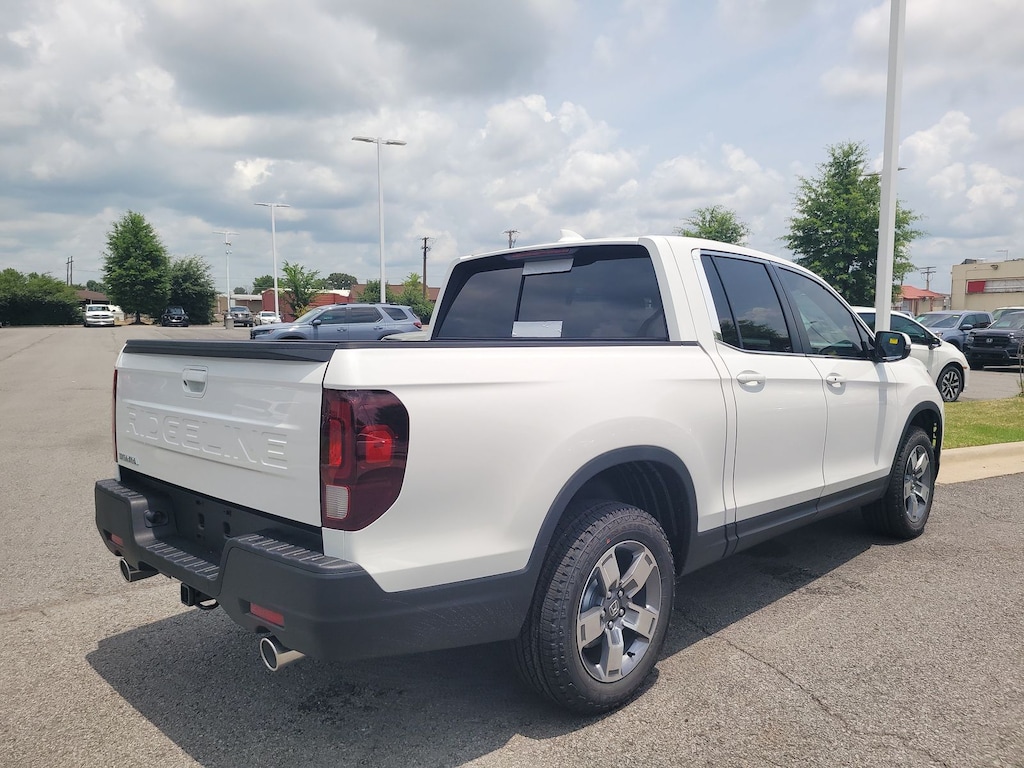 New 2026 Honda Ridgeline RTL Truck Crew Cab