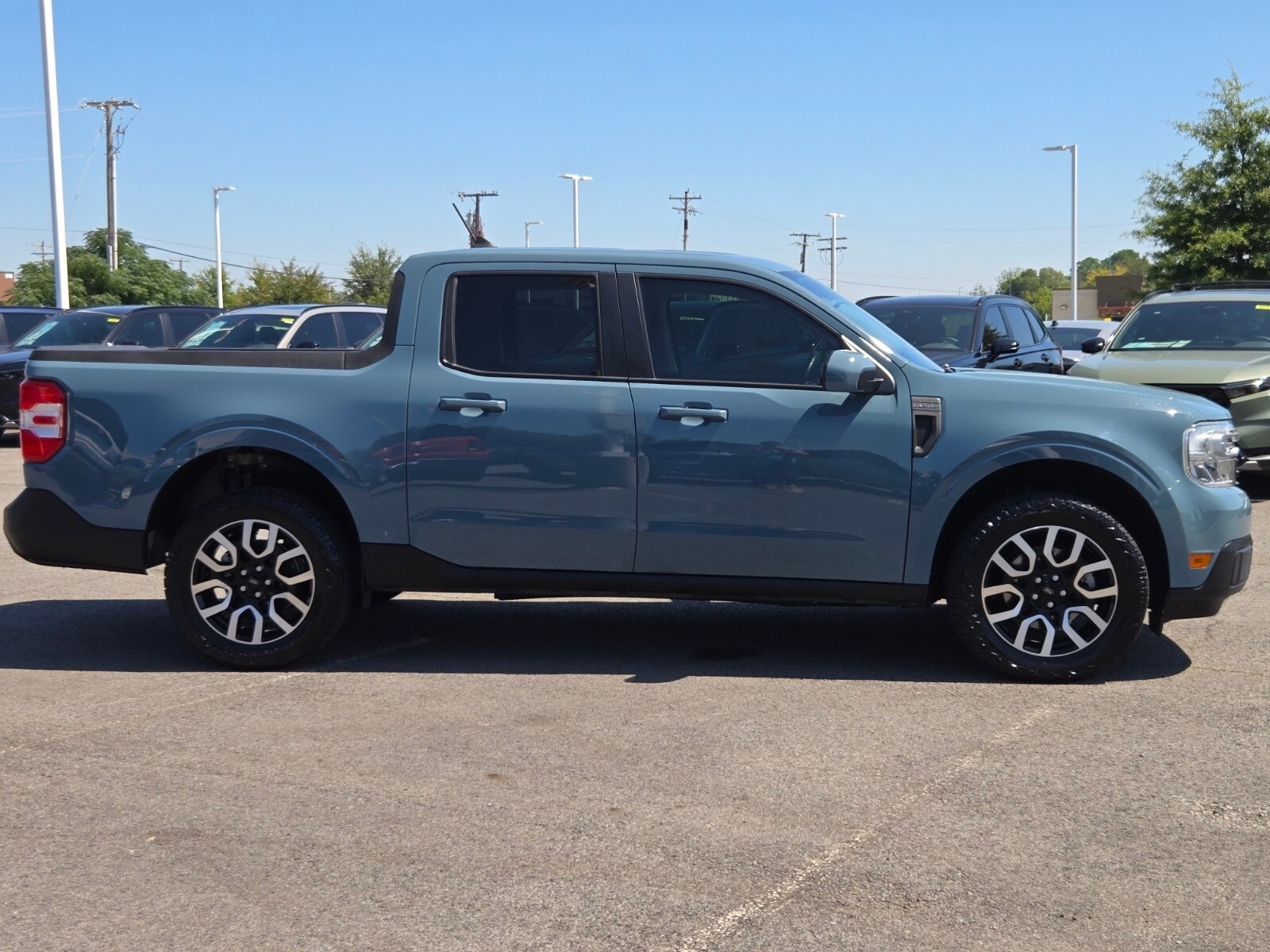Used 2022 Ford Maverick Lariat with VIN 3FTTW8E98NRA06248 for sale in Little Rock