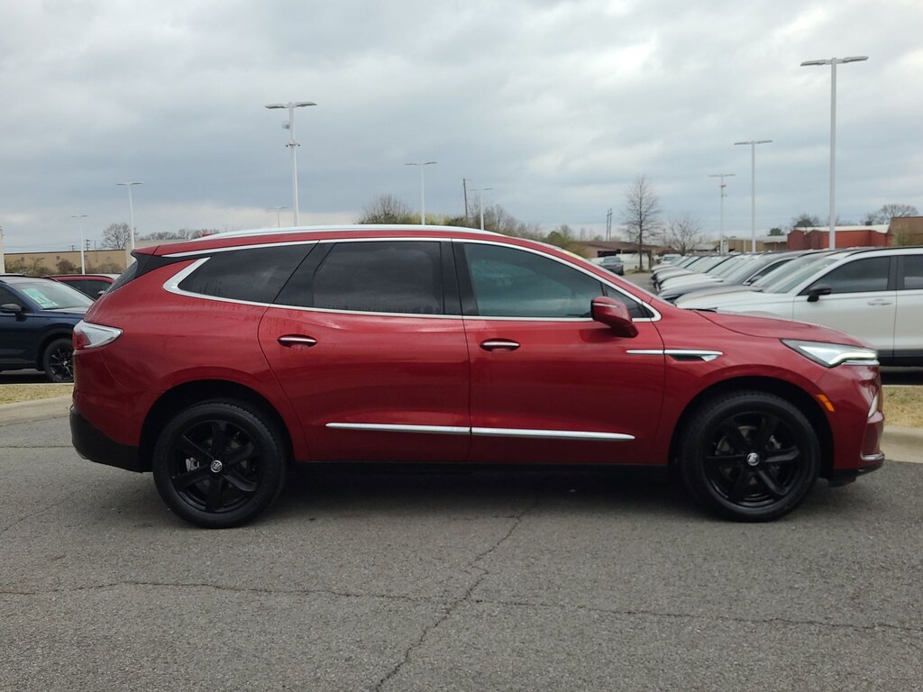 Used 2024 Buick Enclave Essence SUV
