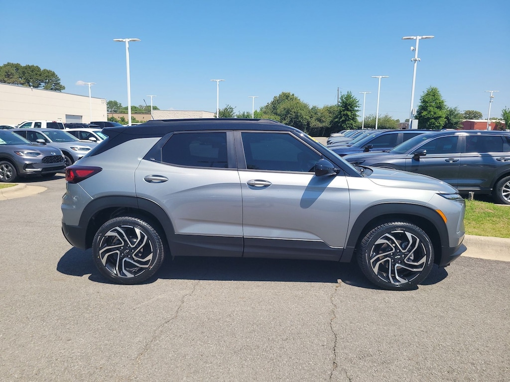 Used 2025 Chevrolet Trailblazer RS SUV