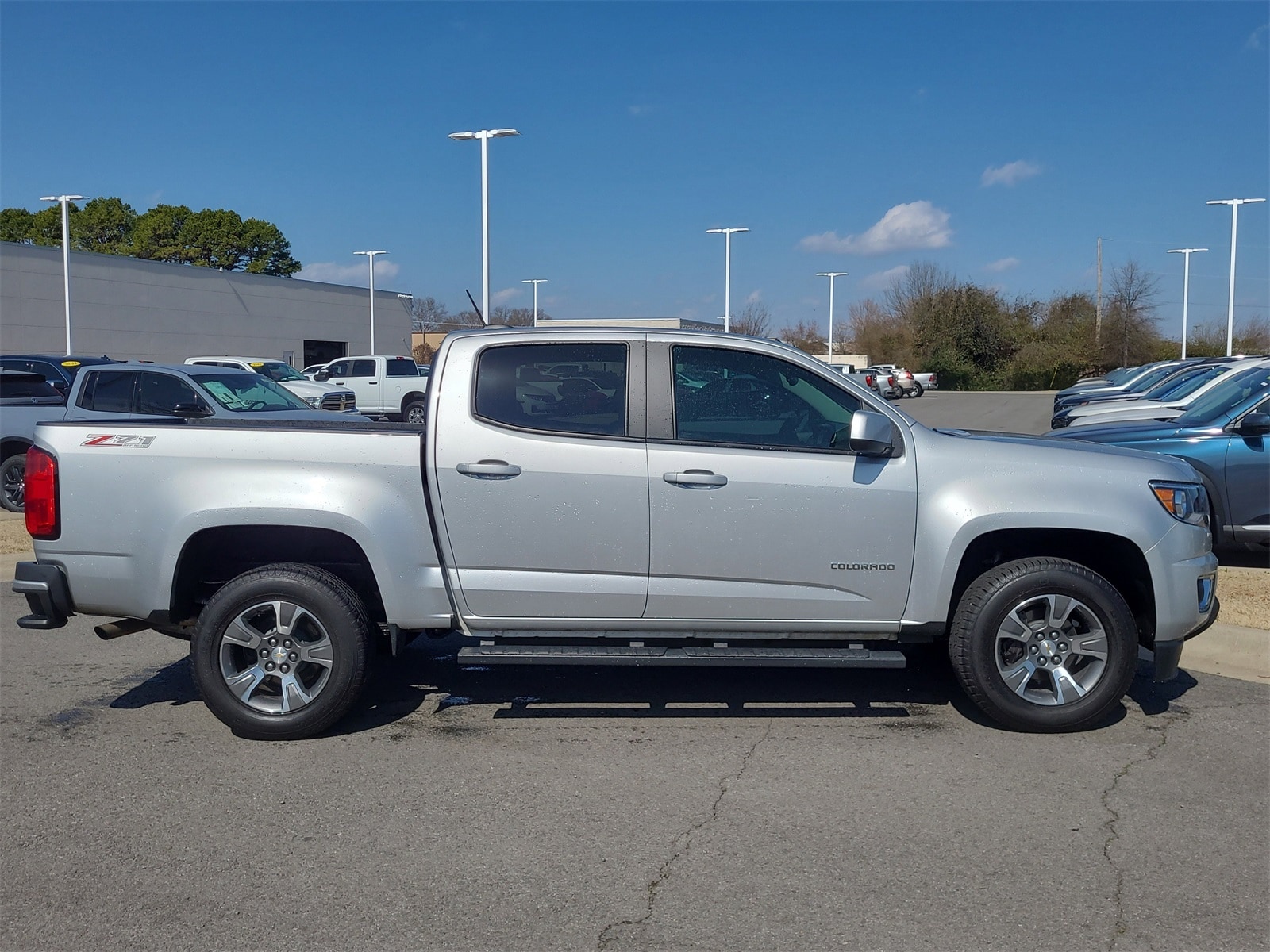 Used 2016 Chevrolet Colorado Z71 with VIN 1GCGTDE32G1330677 for sale in Little Rock