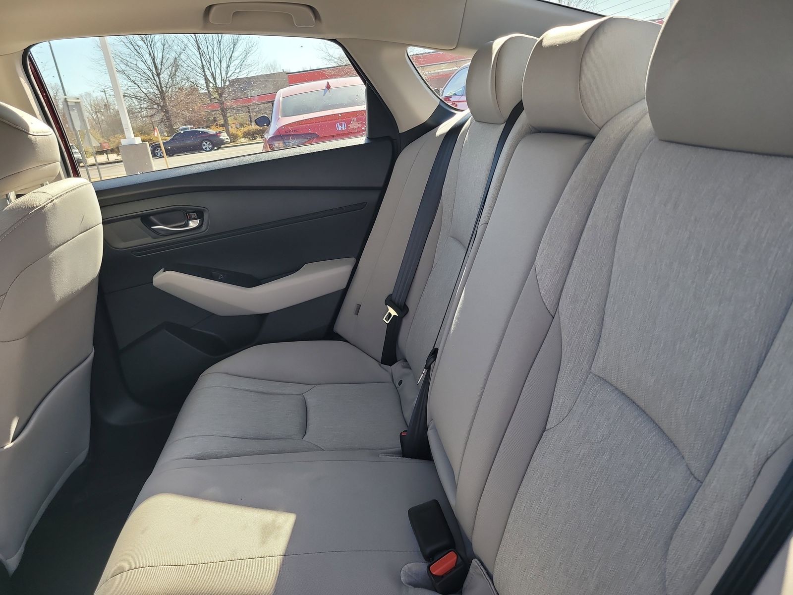 2025 Honda Accord SE - Photo 24
